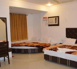 Hotel Axis Inn Amritsar